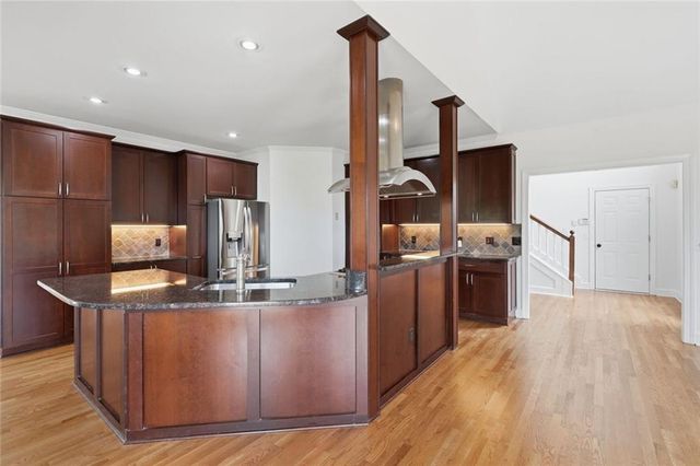 2951 Summitop Court, Marietta, GA 30066