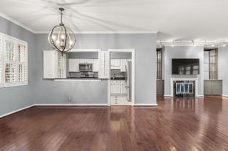 201 Westchase Dr, Nashville, TN 37205