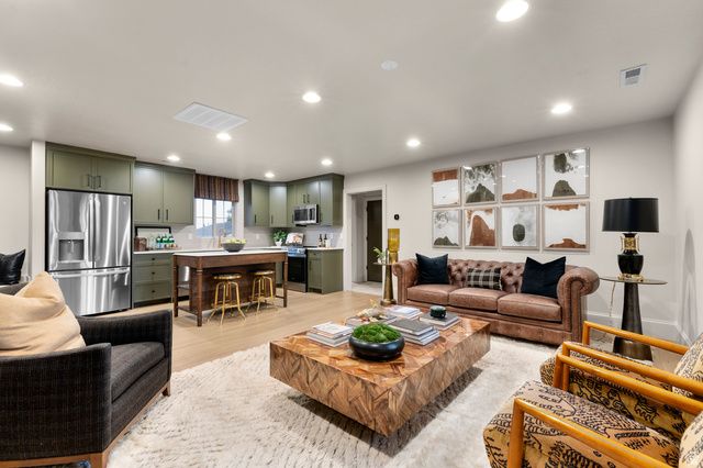 479 W SUMMIT LN, Kaysville, UT 84037