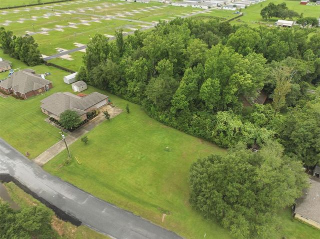 6840 Silver Lane, Lake Charles, LA 70607