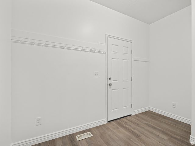 4172 W LAKE BRIDGE DR, South Jordan, UT 84009