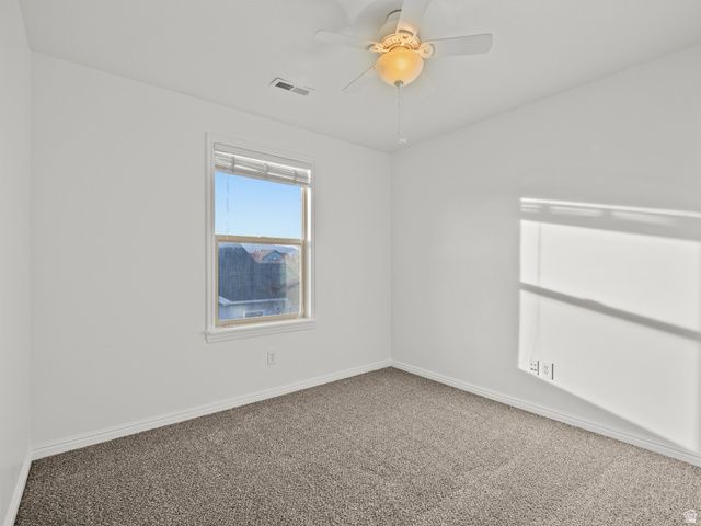 4172 W LAKE BRIDGE DR, South Jordan, UT 84009