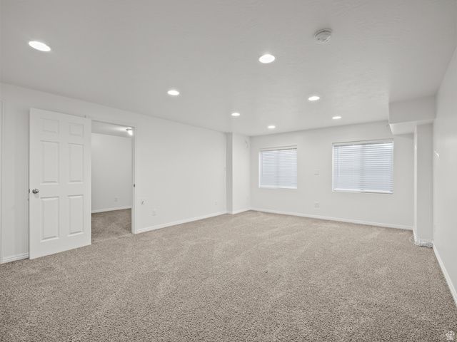 4172 W LAKE BRIDGE DR, South Jordan, UT 84009