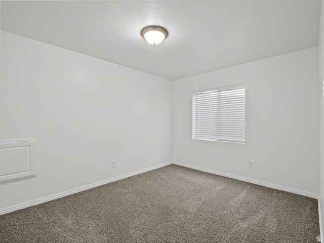 4172 W LAKE BRIDGE DR, South Jordan, UT 84009