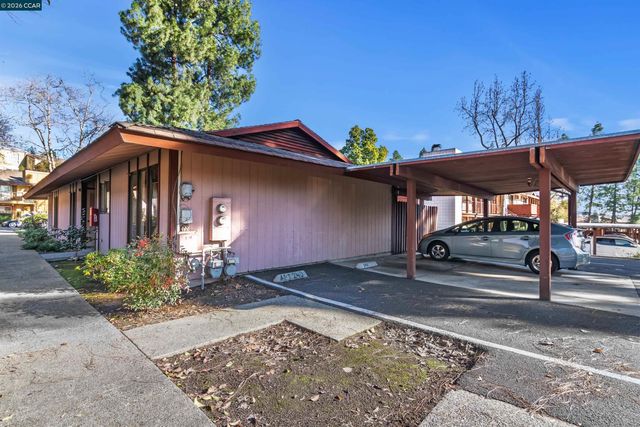 238-240 Camelback Rd, Pleasant Hill, CA 94523