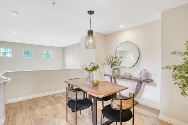 963 Bellomo Avenue, Sunnyvale, CA 94086