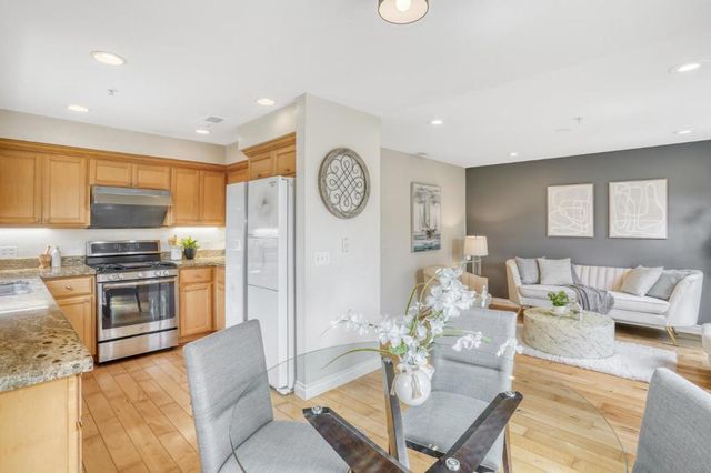 963 Bellomo Avenue, Sunnyvale, CA 94086