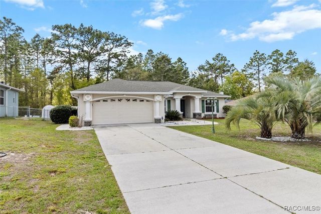 7460 N Maltese Drive, Citrus Springs, FL 34433