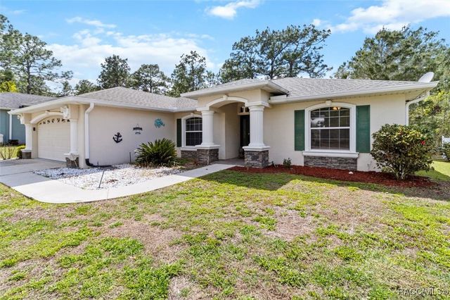 7460 N Maltese Drive, Citrus Springs, FL 34433