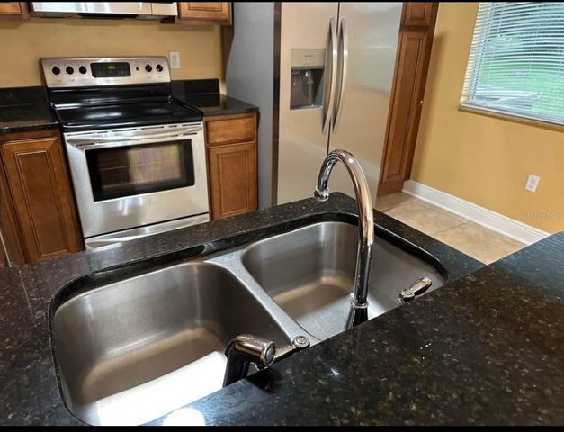 1042 LA MIRADA, Kissimmee, FL 34744