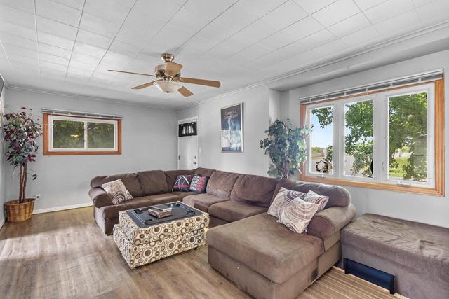 1222 KNAPP STREET, Oshkosh, WI 54902