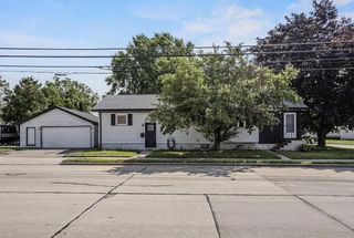 1222 KNAPP STREET, Oshkosh, WI 54902
