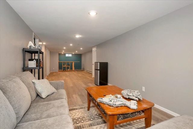 5423 Banks Ave, Superior, WI 54880