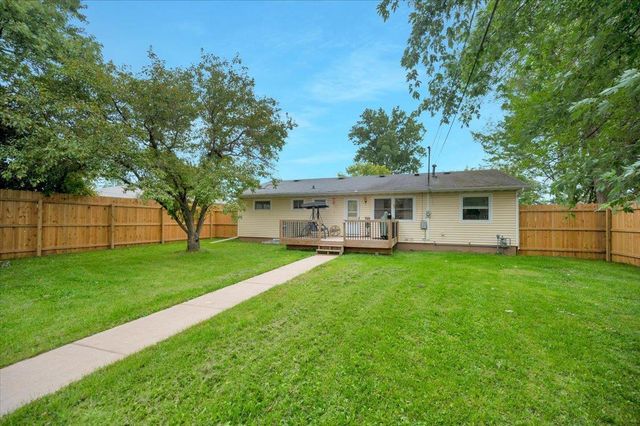 5423 Banks Ave, Superior, WI 54880