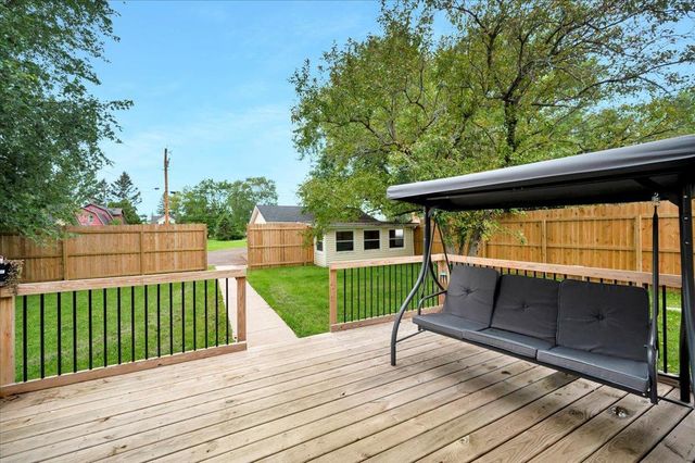 5423 Banks Ave, Superior, WI 54880