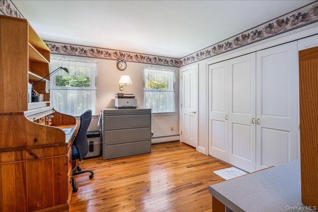 4 High Court, Bayville, NY 11709