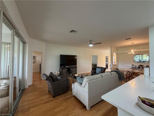 2260 Heritage Greens DR, Naples, FL 34119