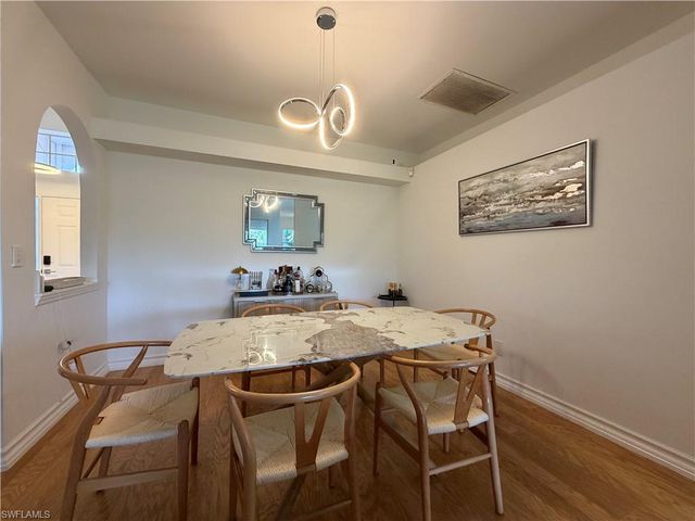 2260 Heritage Greens DR, Naples, FL 34119