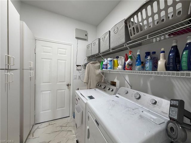 2260 Heritage Greens DR, Naples, FL 34119