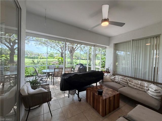 2260 Heritage Greens DR, Naples, FL 34119