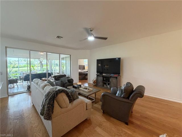 2260 Heritage Greens DR, Naples, FL 34119