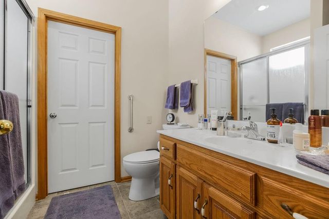 3224 S Cardinal Court, Blue Springs, MO 64015