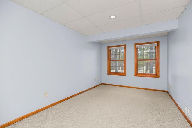 3224 S Cardinal Court, Blue Springs, MO 64015