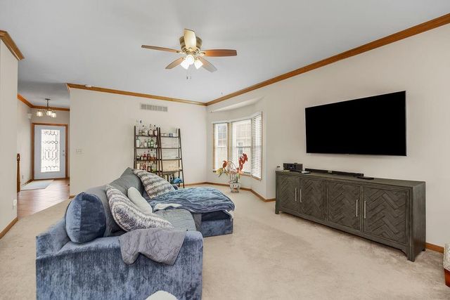 3224 S Cardinal Court, Blue Springs, MO 64015