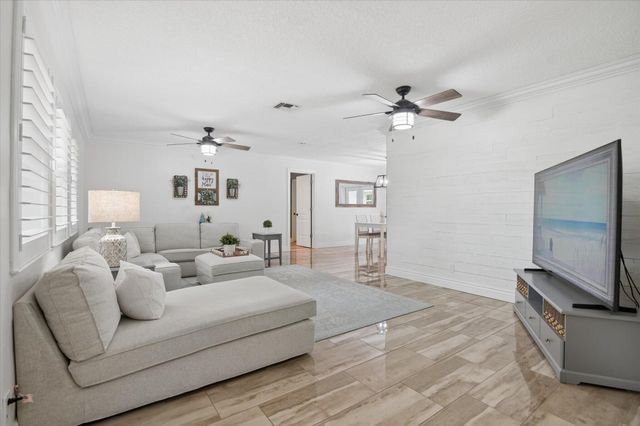 2691 NW 106th Avenue, Coral Springs, FL 33065