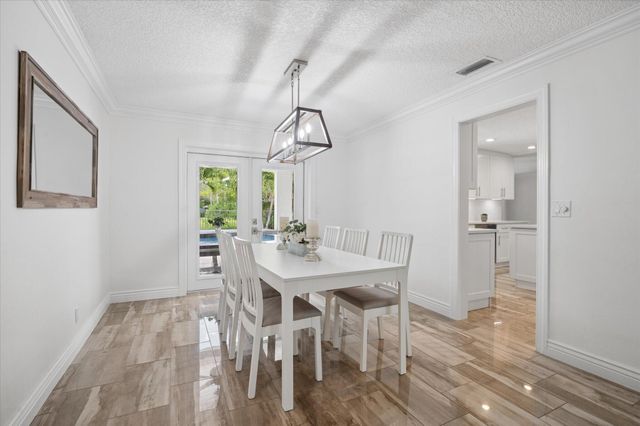 2691 NW 106th Avenue, Coral Springs, FL 33065