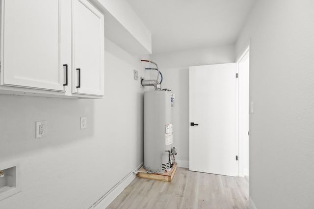 19431 Enchanted Oaks Drive, Spring, TX 77388