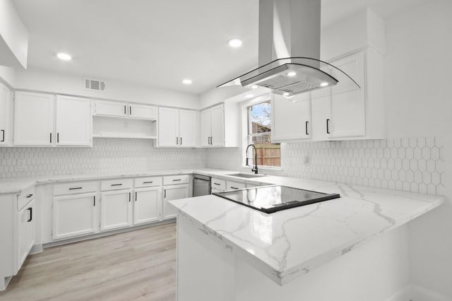 19431 Enchanted Oaks Drive, Spring, TX 77388