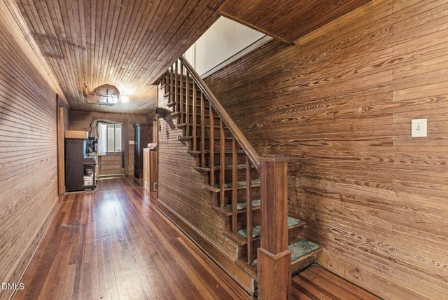 2319 White Cross Road, Chapel Hill, NC 27516