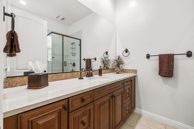 49286 Montpelier Drive, Indio, CA 92201