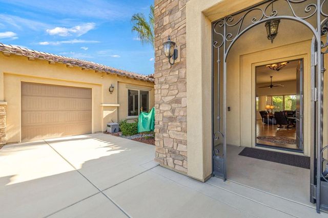 49286 Montpelier Drive, Indio, CA 92201