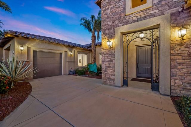 49286 Montpelier Drive, Indio, CA 92201