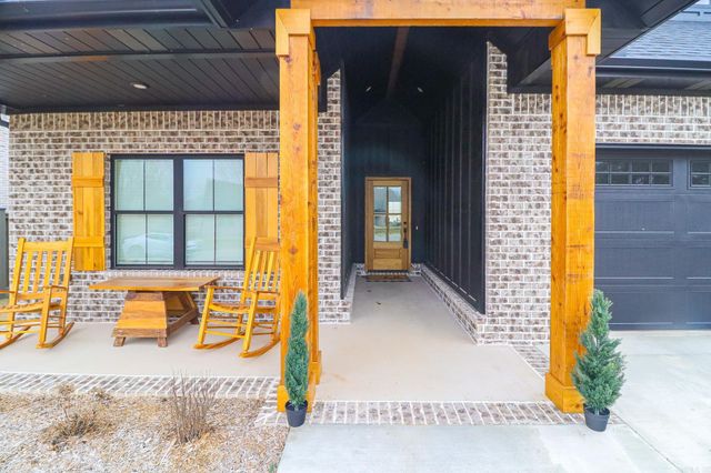 1101 Summit Ridge Trail, Paragould, AR 72450