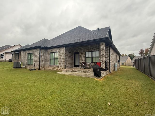 1101 Summit Ridge Trail, Paragould, AR 72450