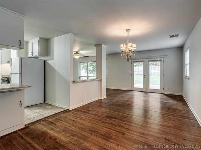 2486 E 54th Street, Tulsa, OK 74105