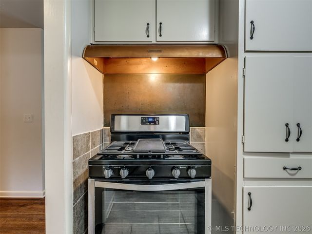 2486 E 54th Street, Tulsa, OK 74105