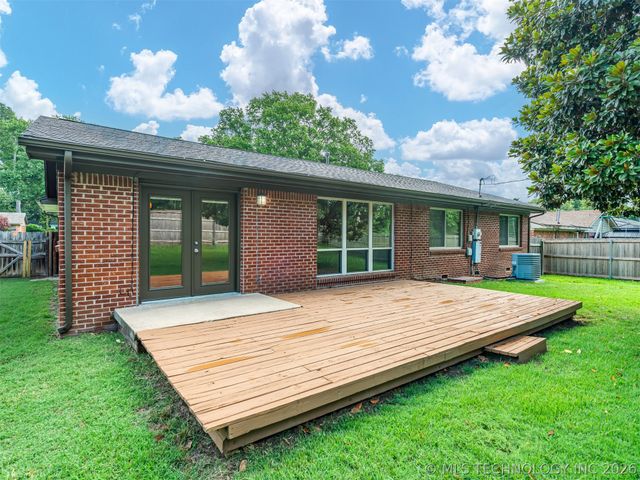 2486 E 54th Street, Tulsa, OK 74105