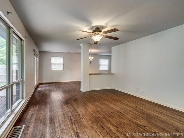 2486 E 54th Street, Tulsa, OK 74105