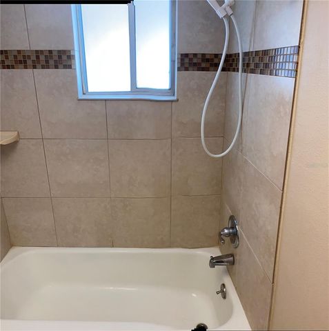 215 VALENCIA BOULEVARD 303, Belleair Bluffs, FL 33770