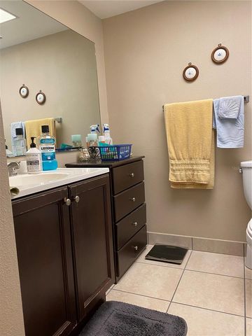 215 VALENCIA BOULEVARD 303, Belleair Bluffs, FL 33770