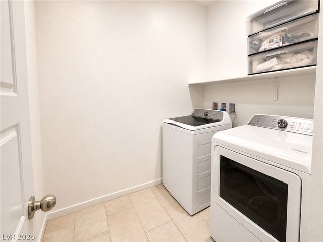 109 Cameron Chase Avenue, Henderson, NV 89011
