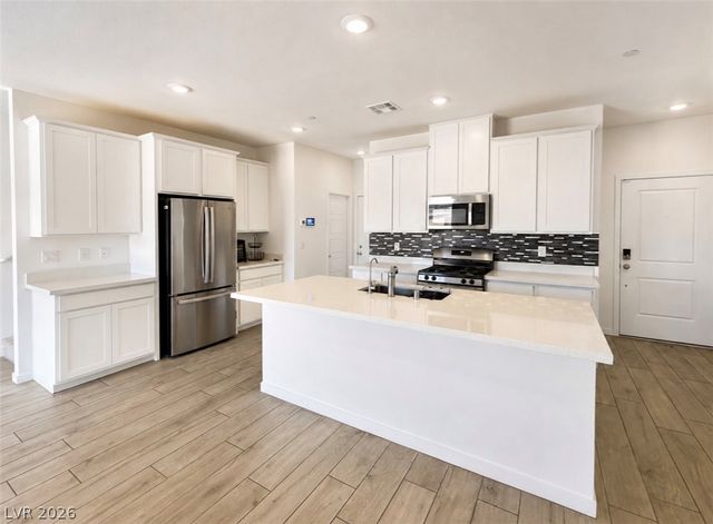 109 Cameron Chase Avenue, Henderson, NV 89011