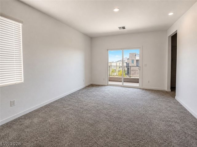 109 Cameron Chase Avenue, Henderson, NV 89011
