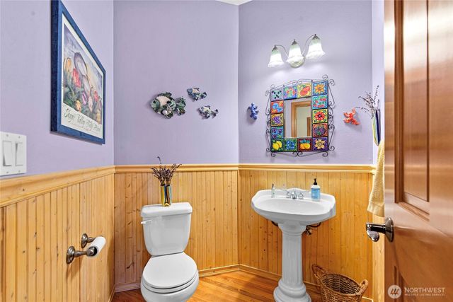 15523 SE 261st Place, Covington, WA 98042