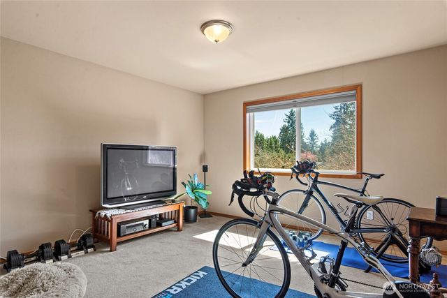 15523 SE 261st Place, Covington, WA 98042