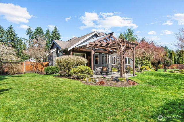 15523 SE 261st Place, Covington, WA 98042